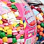 Как удалить жвачку с одежды?